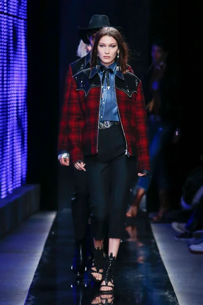 Look 55